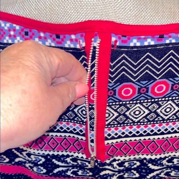 Bongo Trendy Pink & Black Boho Look Women's elastic bottom Top. Sheer arms Sz XL - Picture 8 of 14